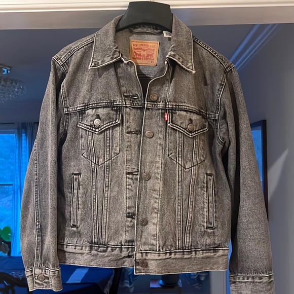Levi’s Original Trucker Jean Jacket - Picture 1 of 3